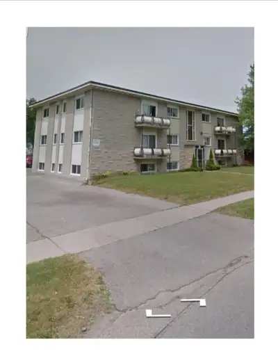 Nice 1 Bedroom Apartment Available immediately! Prime Location, Close to All Amenities. All Utilitie...