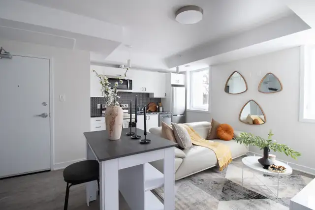Private Room in a 3-bedroom apartment - 5 minutes walk from Carl in Long Term Rentals in Ottawa - Image 15