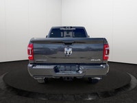 This Ram 3500 delivers a ETM 6.7L Cummins(R) I-6 HO turbo diesel engine powering this Automatic tran... (image 4)