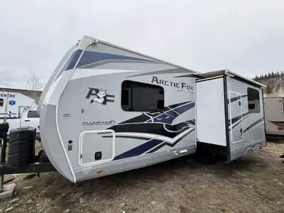Welcome to Rock Island RV Top-Quality 4-Season RV Fully Loaded!Built for all-season living, this RV...