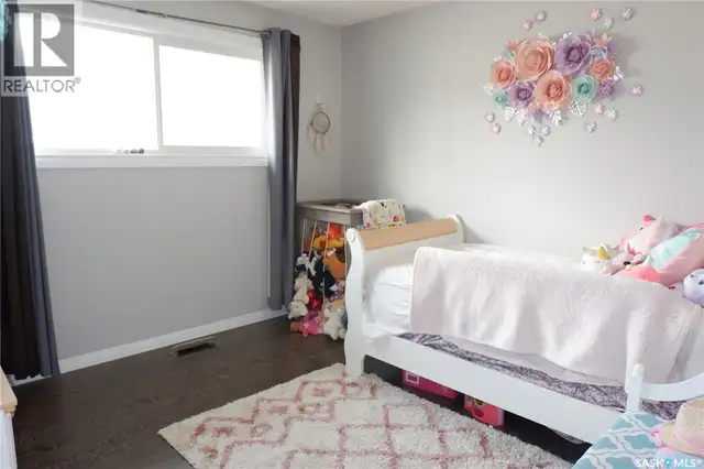 107 Empire PLACE Assiniboia, Saskatchewan in Houses for Sale in Moose Jaw - Image 16