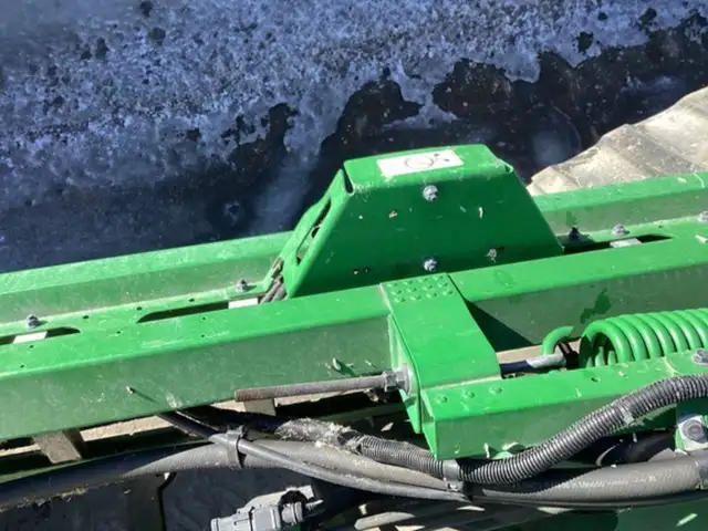 2022 John Deere 616R in Farming Equipment in Swift Current - Image 32