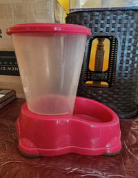 Large Gravity Food Feeder, 11" tall, 10" long, top is rubbery ea