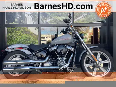 No Accidents! View Carfax Report Barnes Pre-Owned Convenience Package At Barnes, we want to make you...