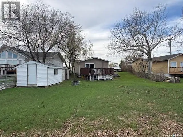 692 Aqualane AVENUE Aquadeo, Saskatchewan in Houses for Sale in Prince Albert - Image 2