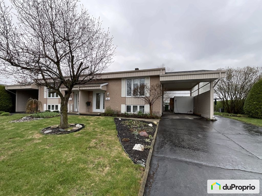 $292,500 - Semi-detached for sale in Victoriaville — photo 1