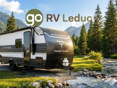 The 2026 Avenger 18DBS by Prime Time is a lightweight, family-friendly bunkhouse travel trailer desi...