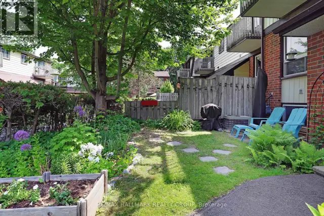8 - 405 MONTFORT STREET Ottawa, Ontario62863761211266121