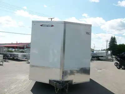 Remorque neuve WERBERLANE 8'.6'' x 16' v-nose 2 essieux 5200LB. A GLISSIERE 7'.6 de haut interieur p...