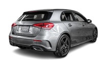 AWD * 4X4 * 4MATIC * Caméra de recul * Back up Camera * Sièges chauffants * Heated seats * Carplay *... (image 5)