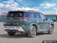 New Price! Recent Arrival! 4WD, 3rd row seats: bench, Auto High-beam Headlights, Bose Premium Audio... (image 2)