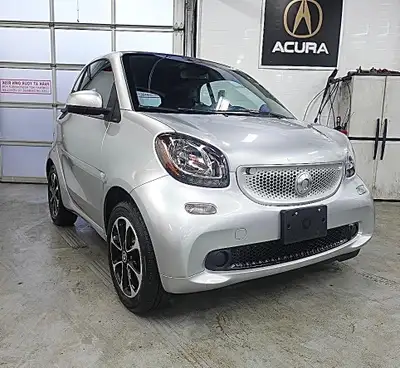 2016 SMART PASSION, FOR TWO . AMAZING ON FUEL, LOW KM,ALL SERVICE RECORDS Very Clean Unit, 1.0L 3 Cy...