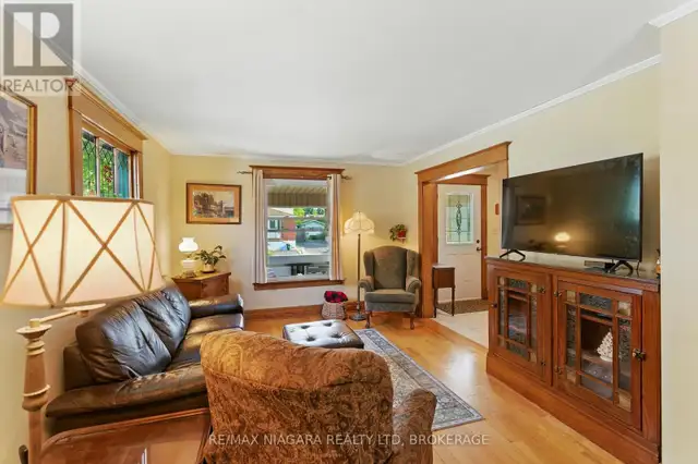 5067 WILLMOTT STREET Niagara Falls (Cherrywood), Ontario in Houses for Sale in St. Catharines - Image 11