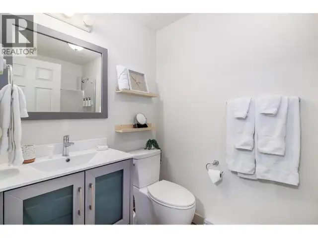 4201 SKAHA LAKE Road Penticton, British Columbia in Commercial & Office Space for Sale in Penticton - Image 27
