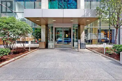 2303 - 38 GRENVILLE STREET Toronto (Bay Street Corridor), Ontari