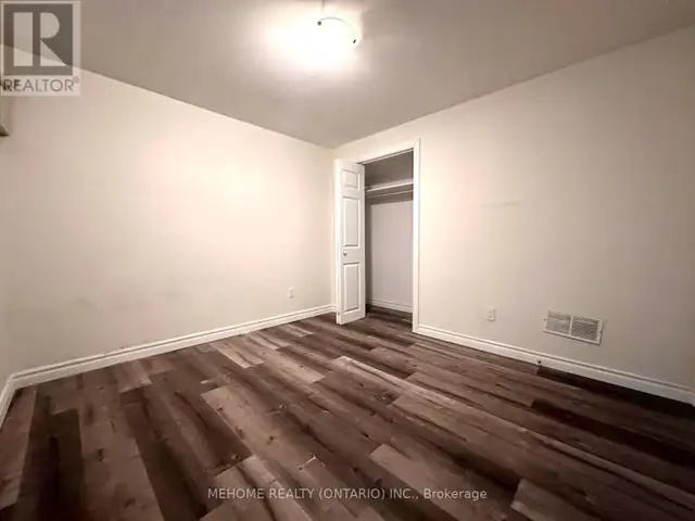 12 MILTON PLACE Vaughan (Maple), Ontario in Long Term Rentals in Markham / York Region - Image 10