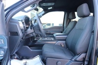Capital Ford Lincoln Winnipeg Ltd (MB's #1 Rated Ford Store) Check out this vehicle's pictures, feat... (image 7)