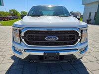 Kijiji Engine: V6 Cylinder Engine 2.7L L/100Km City: 12.8 L/100Km Hwy: 10.0 Safety Equipment ABS And... (image 1)
