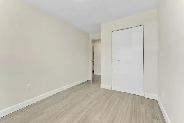 Kingston 2 Bedroom Apartment for Rent: in Long Term Rentals in Kingston - Image 16