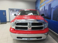 DODGE RAM 1500 2011 SLT ÉDITION V-8 5.7 LITRES HÉMI QUAD-CAB / BOITE 6.4 POUCES AVEC SEULEMENT 23520... (image 3)