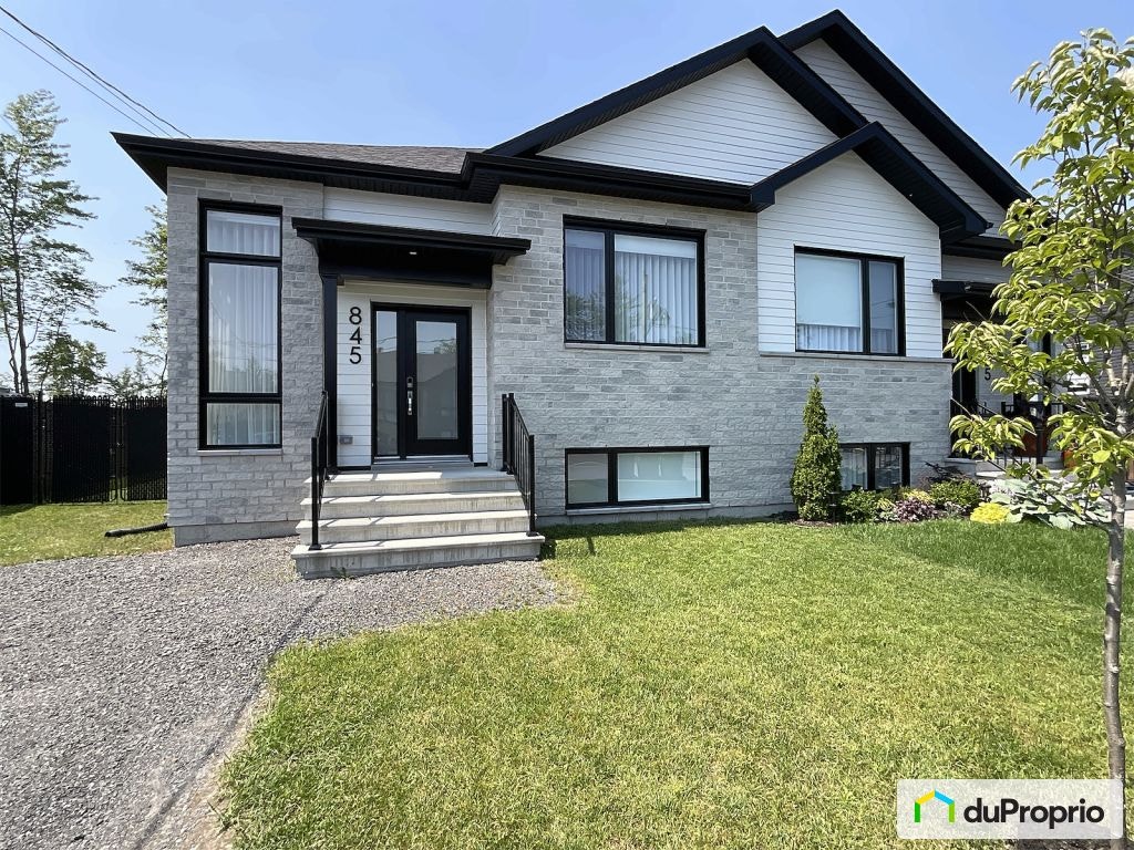 $459,000 - Semi-detached in Drummondville (Drummondville) — photo 1