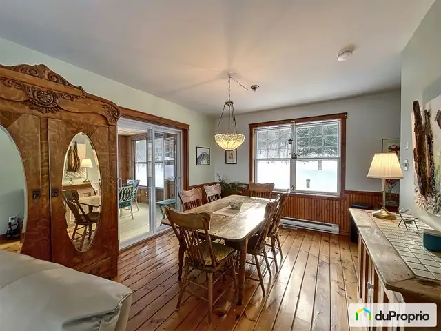 $659,000 - 2 Storey for sale in Coaticook in Houses for Sale in Sherbrooke - Image 5