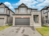 FOR SALE HOUSE WITH 5 BEDROOMS + 4 BATHS IN KITCHENER