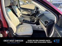 This Ford Edge delivers a Intercooled Turbo Premium Unleaded I-4 2.0 L/122 engine powering this Auto... (image 9)