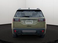 This 2026 JEEP CHEROKEE LAREDO 4X4 has the following options Soul Cloth W/Labyrinth Emboss Seats, Re... (image 4)
