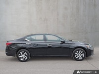 *CLEAN CARFAX, ANDROID AUTO, APPLE CAR PLAY, HEATED SEATS, *Equipped with a 7-inch touch-screen disp... (image 6)