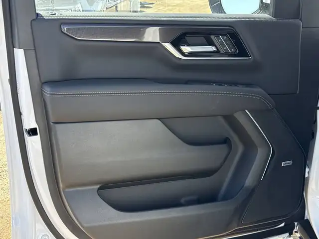 2026 GMC Yukon XL Elevation5787619488078438413