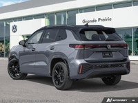 *Tiguan Comfortline R-Line Black Edition 4 Motion* *Performance:* • 4- cylinder, 2.0 TSI , 201 HP &... (image 4)