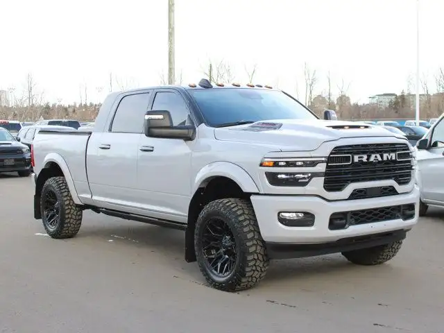 2025 Ram 3500 Laramie | 3M PPF | Power Running Boards | No in Cars & Trucks in Calgary - Image 10