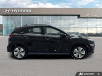 The advertised vehicle price is based on a promotional finance offer. Customers who purchase the veh... (image 5)