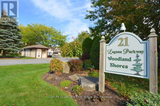 #8 -21 LAGUNA PKWY Ramara, Ontario in Condos for Sale in Barrie - Image 3