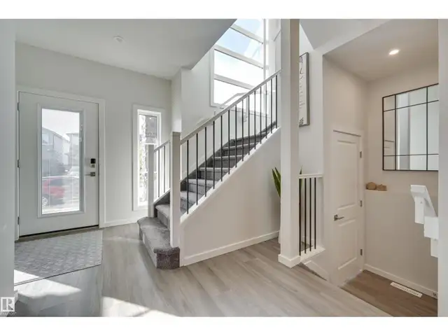 163 CANTER WD Sherwood Park, Alberta in Houses for Sale in Strathcona County - Image 3