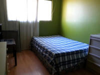 DOWNTOWN-FURNISHED ROOM AVAILABLE FOR RENT TODAY $260/W,650/M