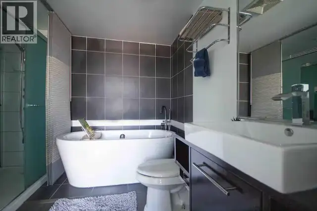 3505 188 KEEFER PLACE Vancouver, British Columbia in Condos for Sale in Vancouver - Image 21