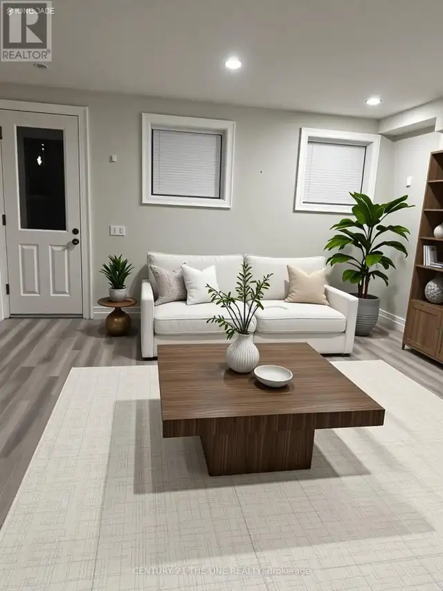 LOWER - 201A MCINTOSH STREET Toronto (Birchcliffe-Cliffside), On in Long Term Rentals in City of Toronto - Image 3