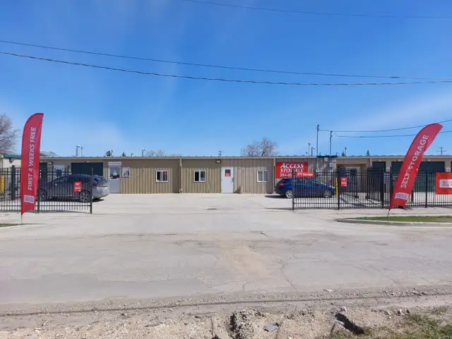 Need Storage? Amazing Deals + FREE Move-In Van!62863246098817122