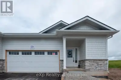 159 HAWTHORN CRESCENT Georgian Bluffs, Ontario