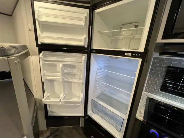 2024 Dutchmen Aspen Trail LE 25BH Bunks - Camper Travel Trailer in Travel Trailers & Campers in Winnipeg - Image 15