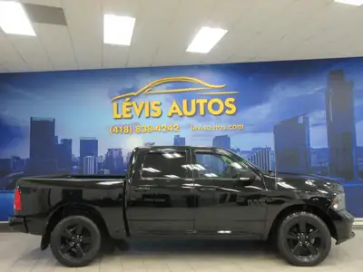 RAM 1500 CLASSIC 2022 SLT V8 5.7 LITRES HEMI CREW-CAB BOITE 5,7" 4X4 TOUT ÉQUIPÉ / CAMÉRA DE RECUL /...