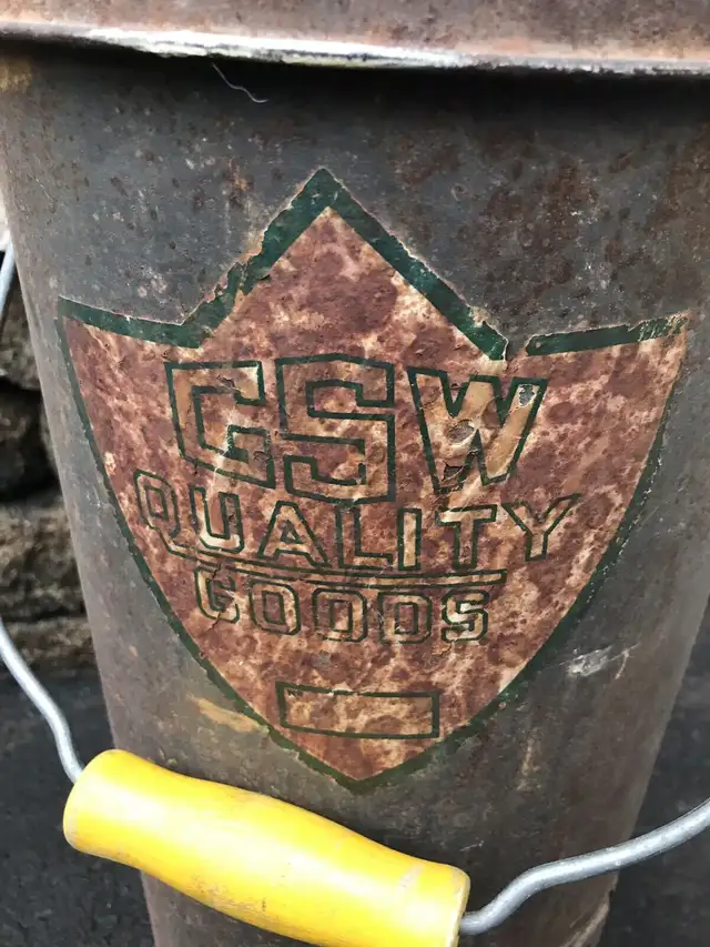 Écrémeuse antique GSW in Arts & Collectibles in Drummondville - Image 3