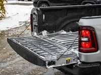 Welcome to Barrie Dodge Chrysler Jeep. 115V Rear Auxiliary Power Outlet, 14.4 Touchscreen Display, 1... (image 7)