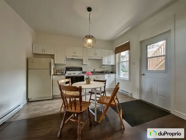 $250,000 - Condominium for sale in Saint-Sauveur in Condos for Sale in Québec City - Image 2