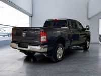 Check out this vehicle's pictures, features, options and specs, and let us know if you have any ques... (image 4)
