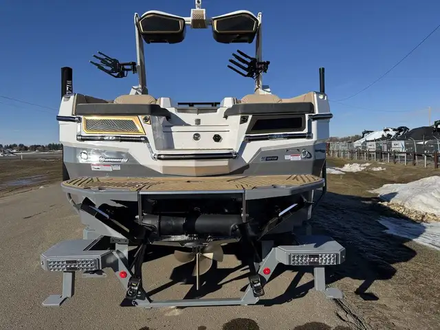 2025 Mastercraft XStar 23 in Powerboats & Motorboats in St. Albert - Image 8