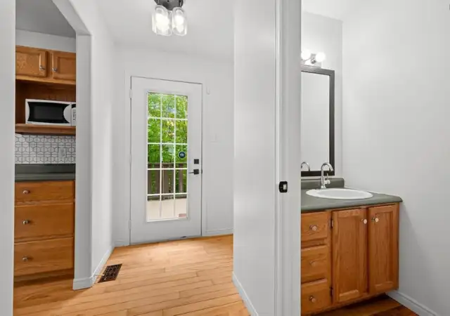 24-059 Wonderful home in a quiet Dartmouth neighbourhood in Long Term Rentals in City of Halifax - Image 18
