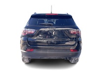 2022 Jeep Compass Altitude I4 4D Sport Utility 4WD 9-Speed Automatic Diamond Black Crystal Pearlcoat... (image 8)